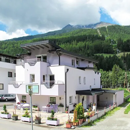 Bergkristall By Interhome Sölden